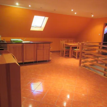 Apartment Menyhart Gyenesdiason 6 Fo Reszere Gyenesdias